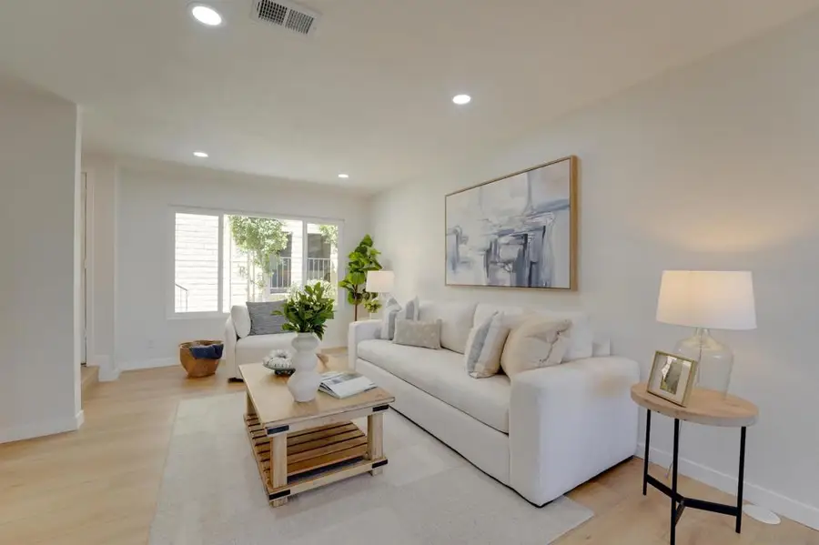 831 E 3rd Avenue #5, Escondido, CA 92025 - #3