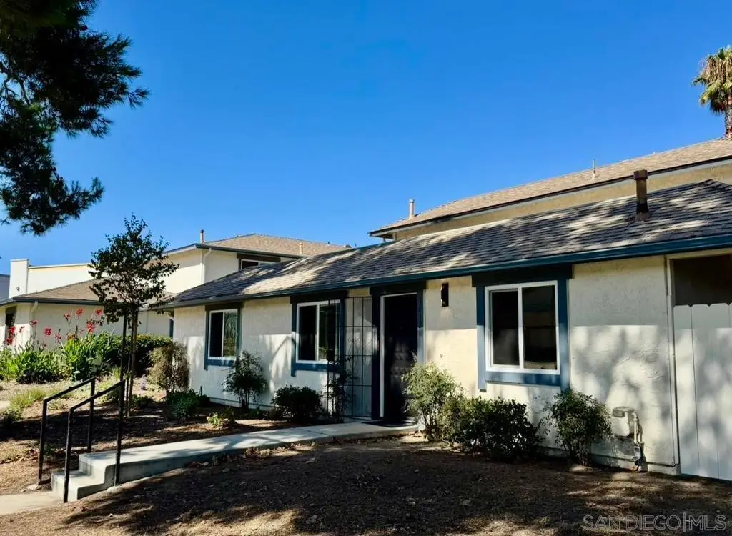 3412 Los Mochis Way, Oceanside, CA 92056 - #1