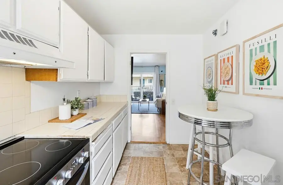 4477 Mentone St #105, San Diego, CA 92107 - #3