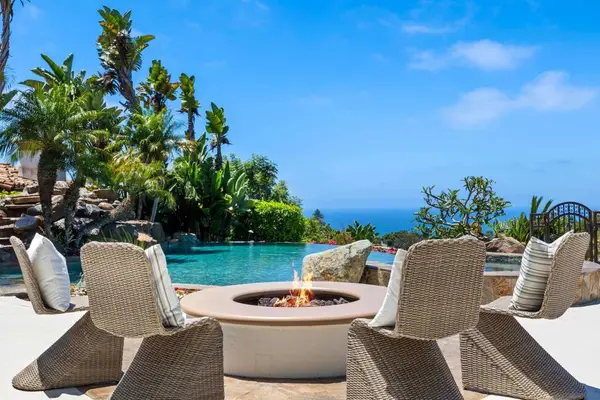 Address Withheld By Seller, La Jolla, CA 92037