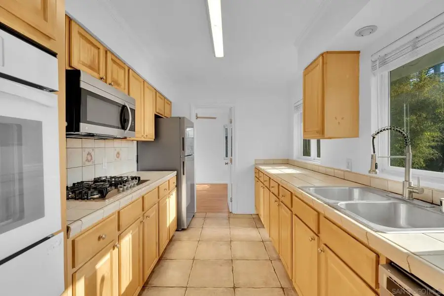 5166 Brockbank, San Diego, CA 92115 - #3