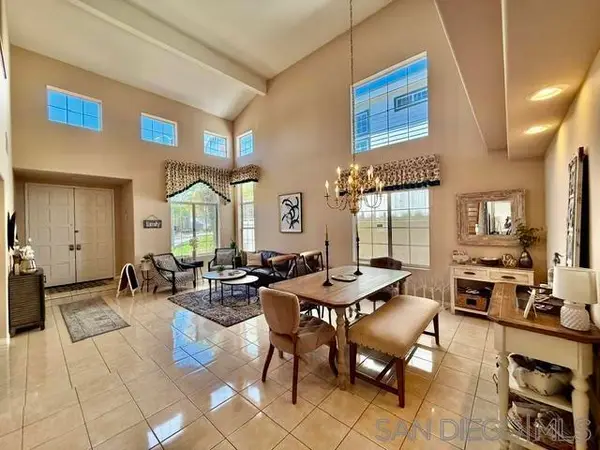 2897 Sunset View, Signal Hill, CA 90755