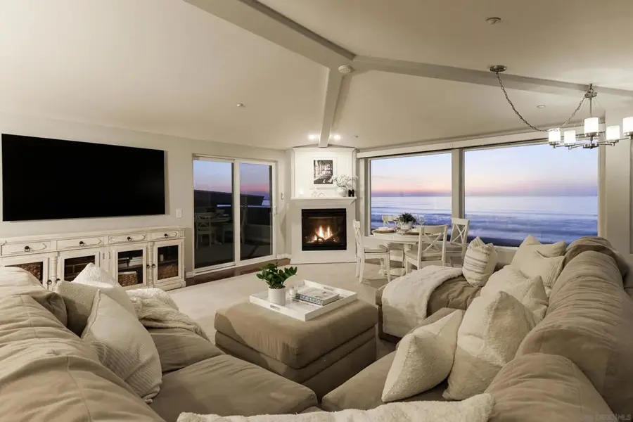 2949 Ocean Front Walk, San Diego, CA 92109 - Image #3