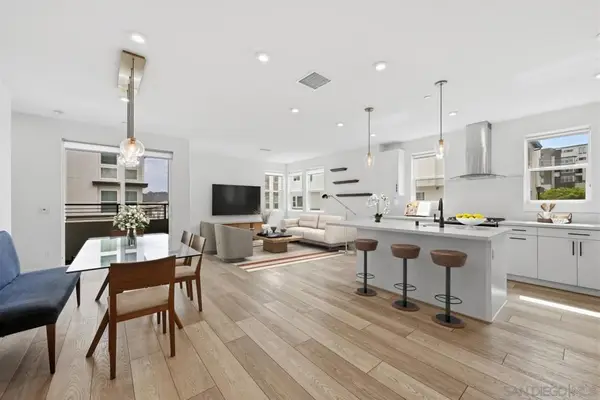 2702 Via Avella, San Diego, CA 92108