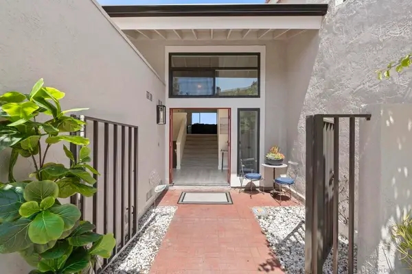 6567 Caminito Catalan, La Jolla, CA 92037