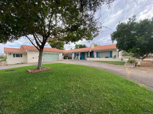Address Withheld By Seller, Alpine, CA 91901