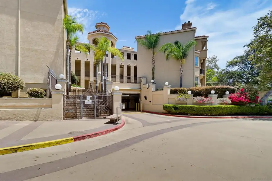 510 Camino De La Reina #135, San Diego, CA 92108 - #2