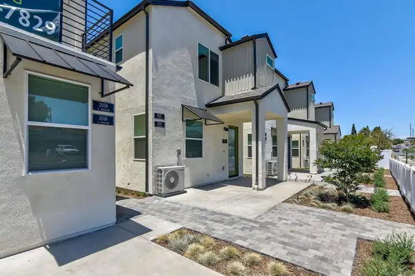 2048 52 N Highland Ave, San Diego, CA 92113