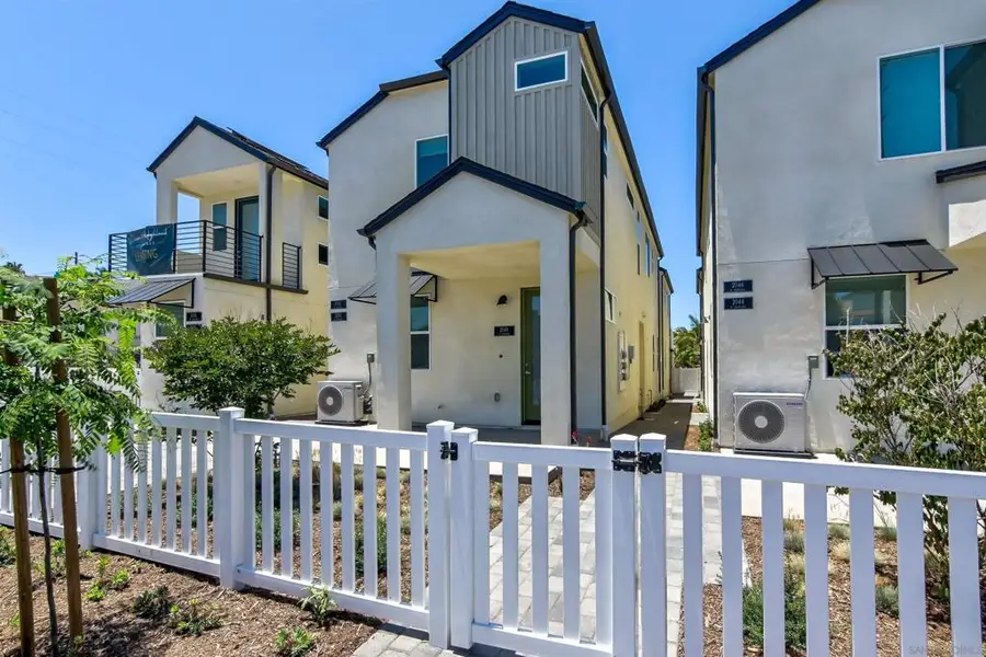 2048 52 N Highland Ave, San Diego, CA 92113 - #2