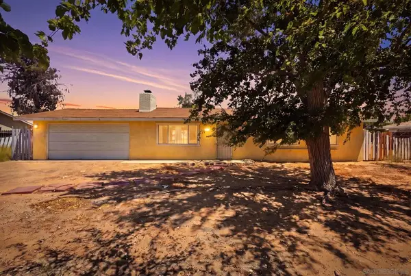 12787 Pocono Rd, Apple Valley, CA 92308