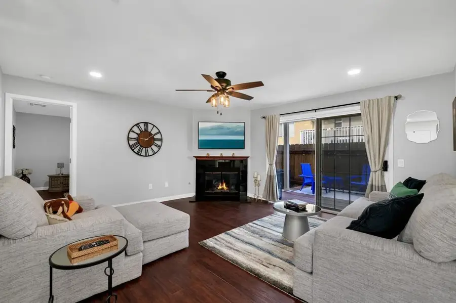 1352 Palomar, Vista, CA 92084 - #2
