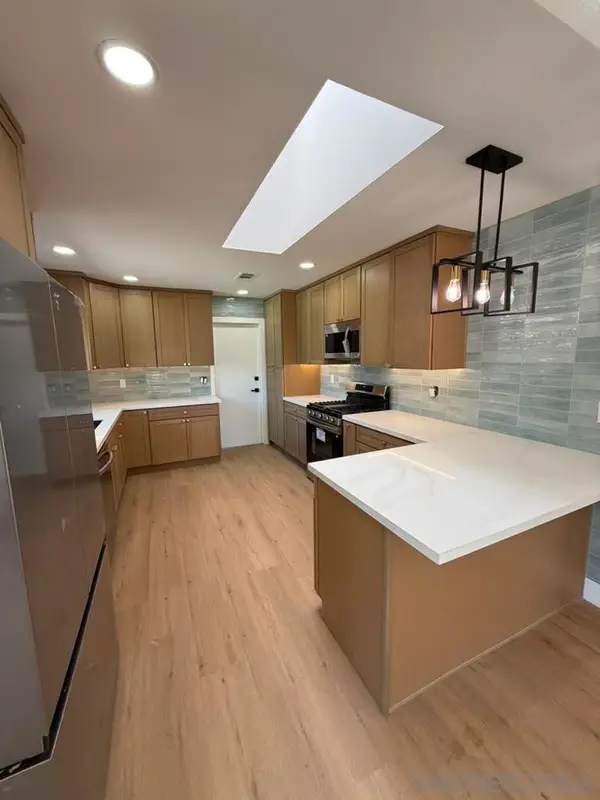 Address Withheld By Seller, Escondido, CA 92027