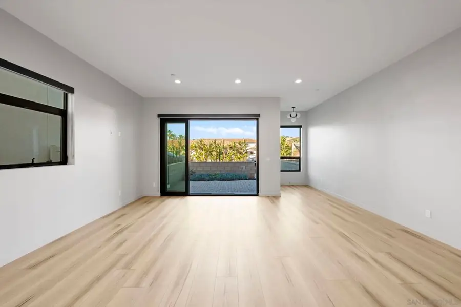 113 Daisy Ave, Imperial Beach, CA 91932 - #2