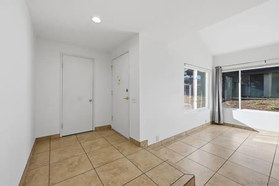 11089 Clairemont Mesa Blvd, San Diego, CA 92124 - #3