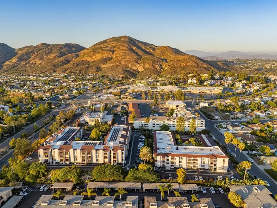 6924 Hyde Park #220, San Diego, CA 92119 - #2