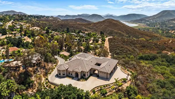 1974 Quail Glen Rd, Escondido, CA 92029