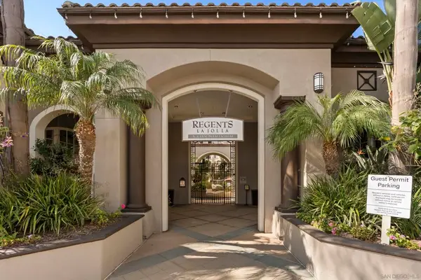 9263 Regents Rd #B204, La Jolla, CA 92037