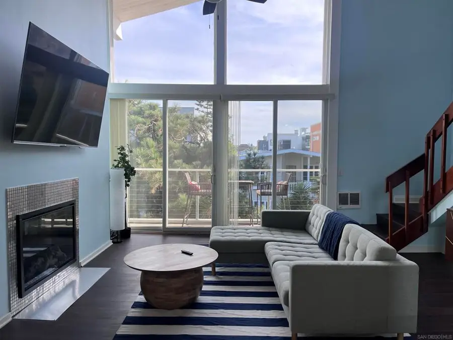 25 Spinnaker St #12, Marina Del Rey, CA 90292 - #3