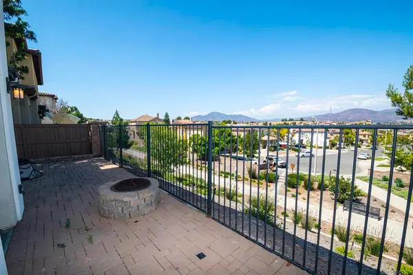 1733 Cripple Creek #4, Chula Vista, CA 91915