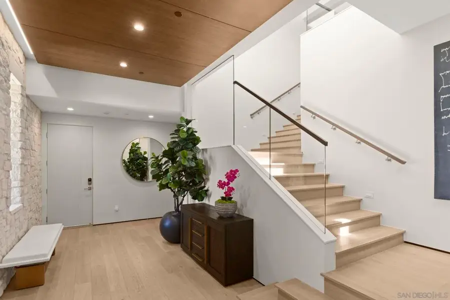 Address Withheld By Seller, La Jolla, CA 92037 - #3