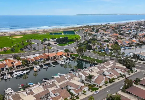 87 Kingston Ct, Coronado, CA 92118