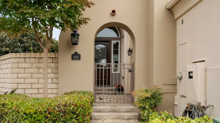 5437 Caminito Bayo, La Jolla, CA 92037 - #3