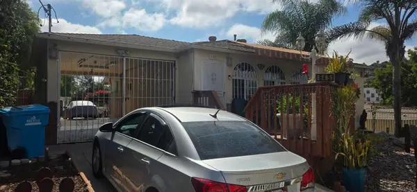 Address Withheld By Seller, San Diego, CA 92114