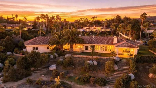 1990 Quail View Dr, Vista, CA 92084