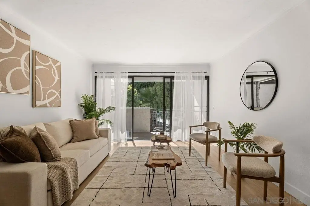 8332 Regents Rd #1L, San Diego, CA 92122 - #1