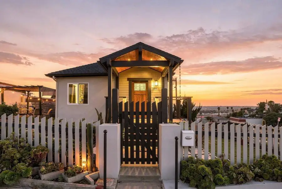 Address Withheld By Seller, San Diego, CA 92103 - #3