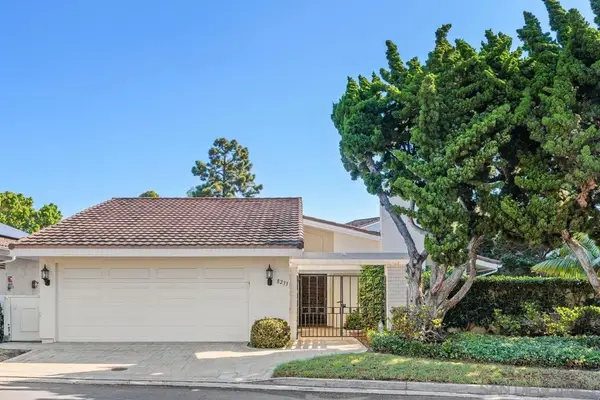 8233 Caminito Maritimo, La Jolla, CA 92037