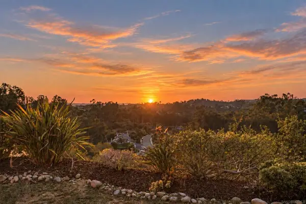 Address Withheld By Seller, San Diego, CA 92131