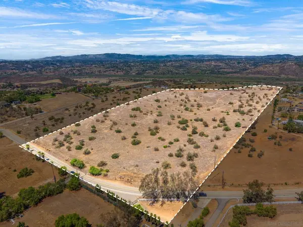 Address Withheld By Seller, Bonsall, CA 92003