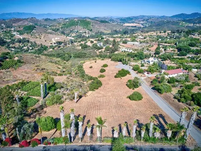 Fairview Dr, Vista, CA 92084 - #1