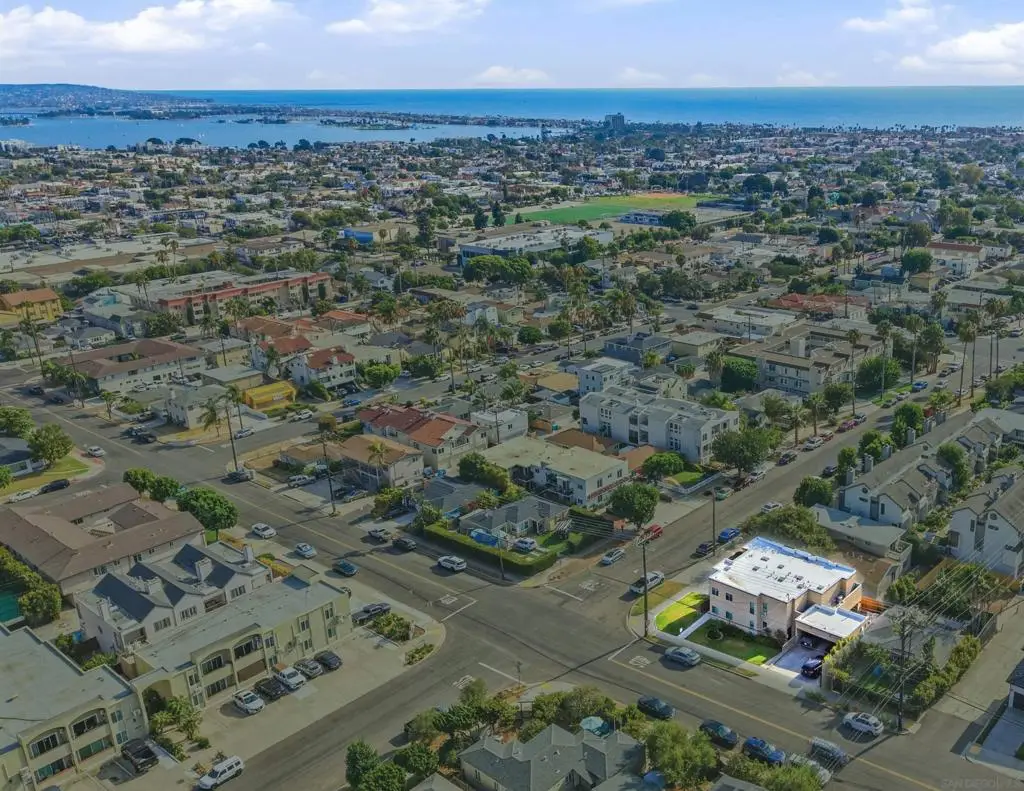 1676 Chalcedony St, San Diego, CA 92109 - #1
