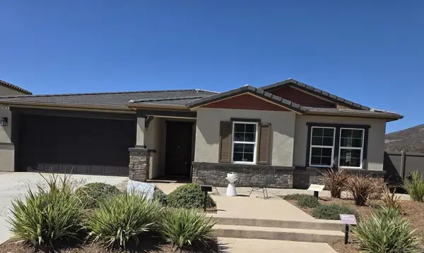 3419 Foxley Drive, Escondido, CA 92027