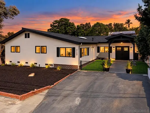 210 S Orange Ave, Fallbrook, CA 92028