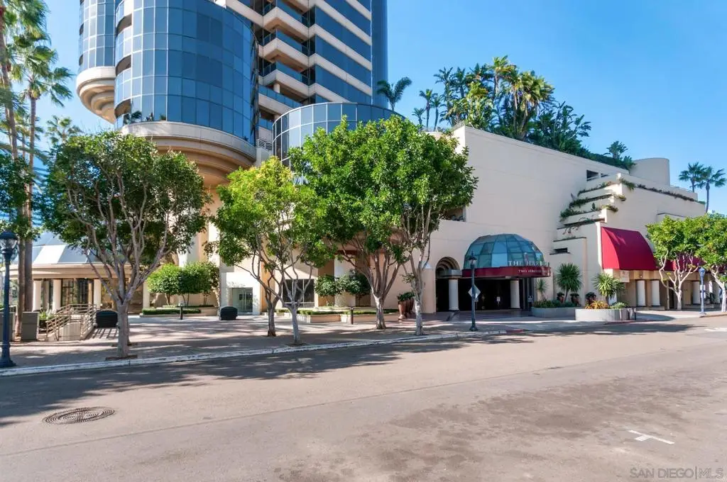100 Harbor Dr #2104, San Diego, CA 92101 - Image #1
