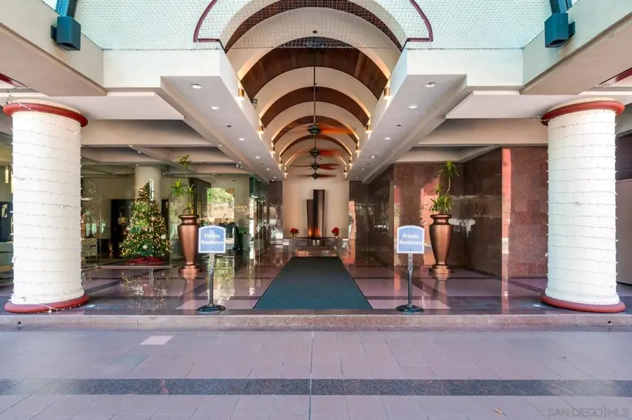 100 Harbor Dr #2104, San Diego, CA 92101 - Image #2