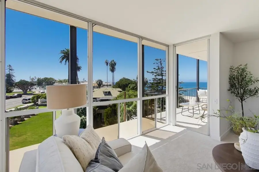 800 Prospect St #3C, La Jolla, CA 92037 - #2