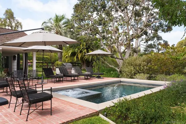 6055 Lago Lindo, Rancho Santa Fe, CA 92067