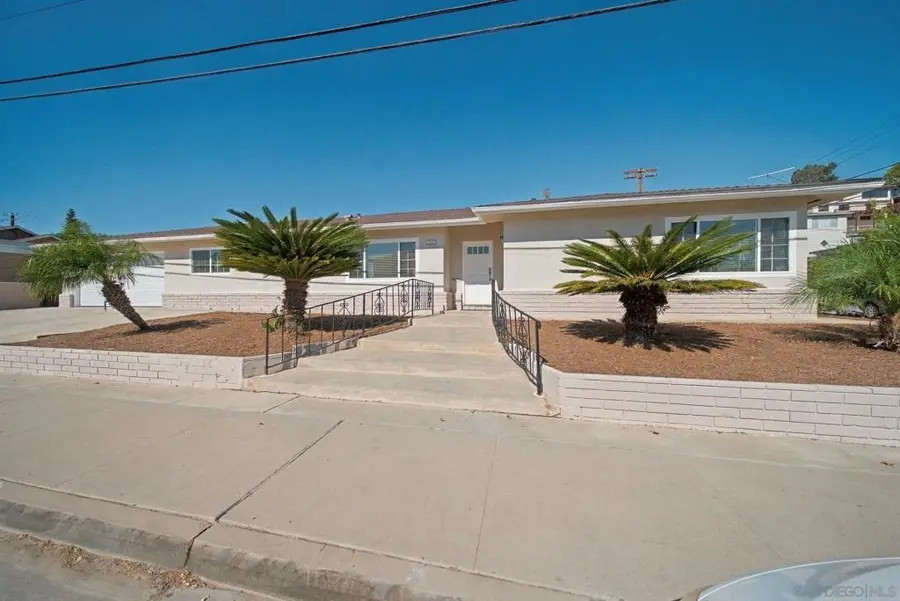 1840 Locust St, San Diego, CA 92106 - #2