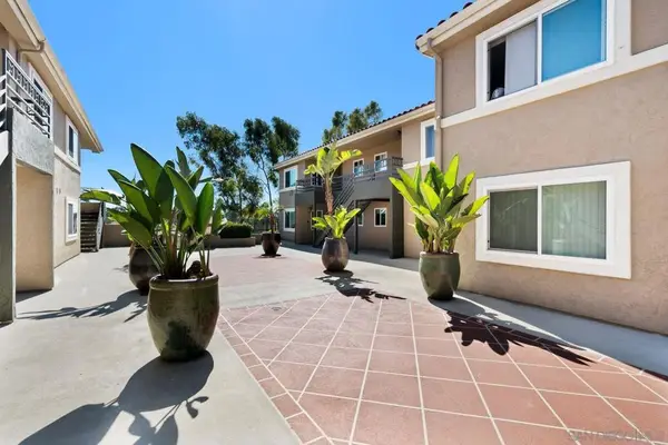 7405 Charmant Drive #2328, San Diego, CA 92122