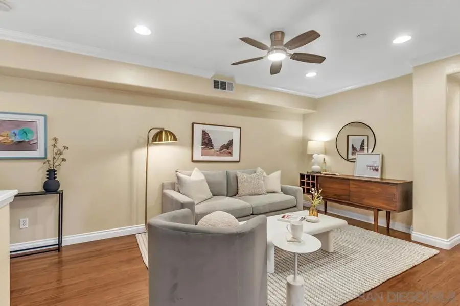 3463 Coastline Pl, San Diego, CA 92110 - #2
