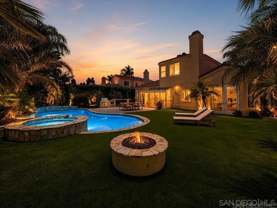 5140 Via Avante, San Diego, CA 92130 - #3