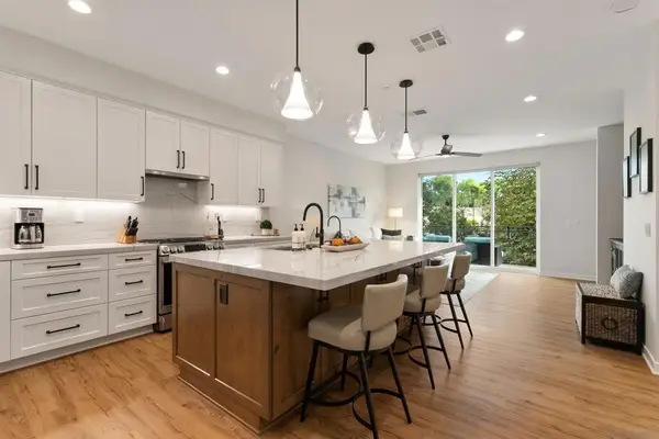 6050 Colt Place #103, Carlsbad, CA 92009