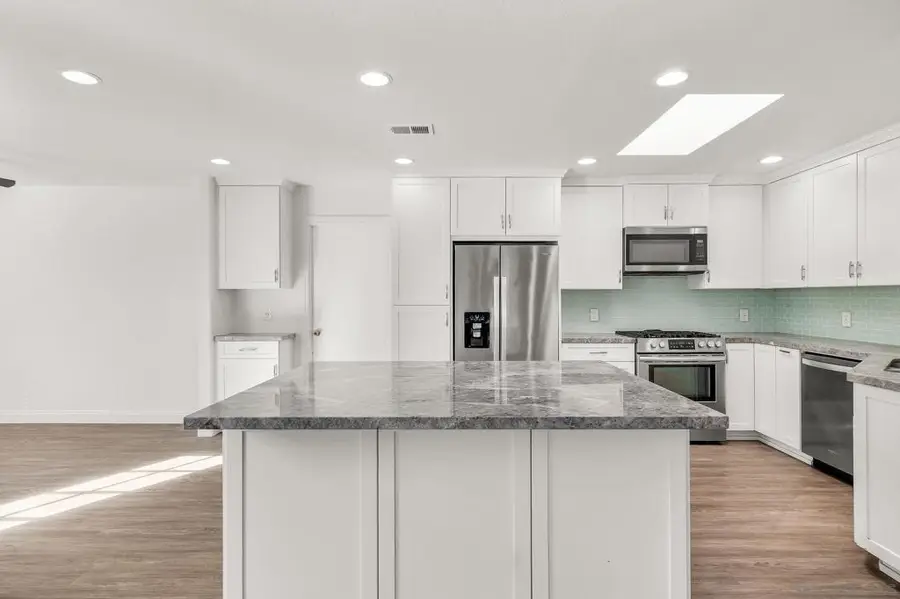 8645 Via Del Luz, El Cajon, CA 92021 - #3