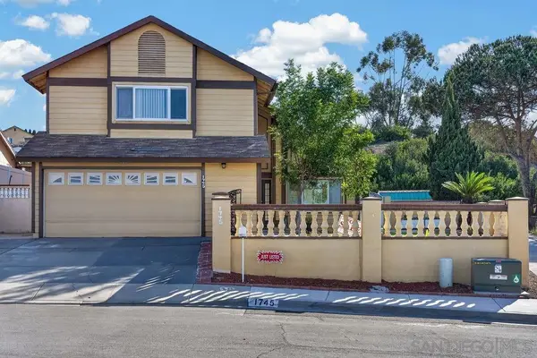 1745 Plaza Crest Ridge Rd, San Diego, CA 92114