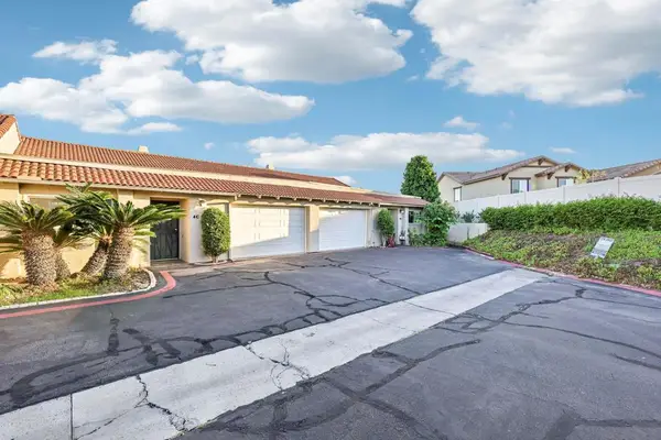 31908 Del Cielo Este #4C, Bonsall, CA 92003