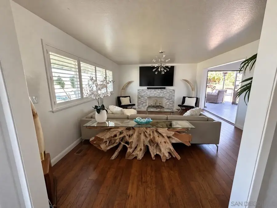 Address Withheld By Seller, Salinas, CA 93901 - #3